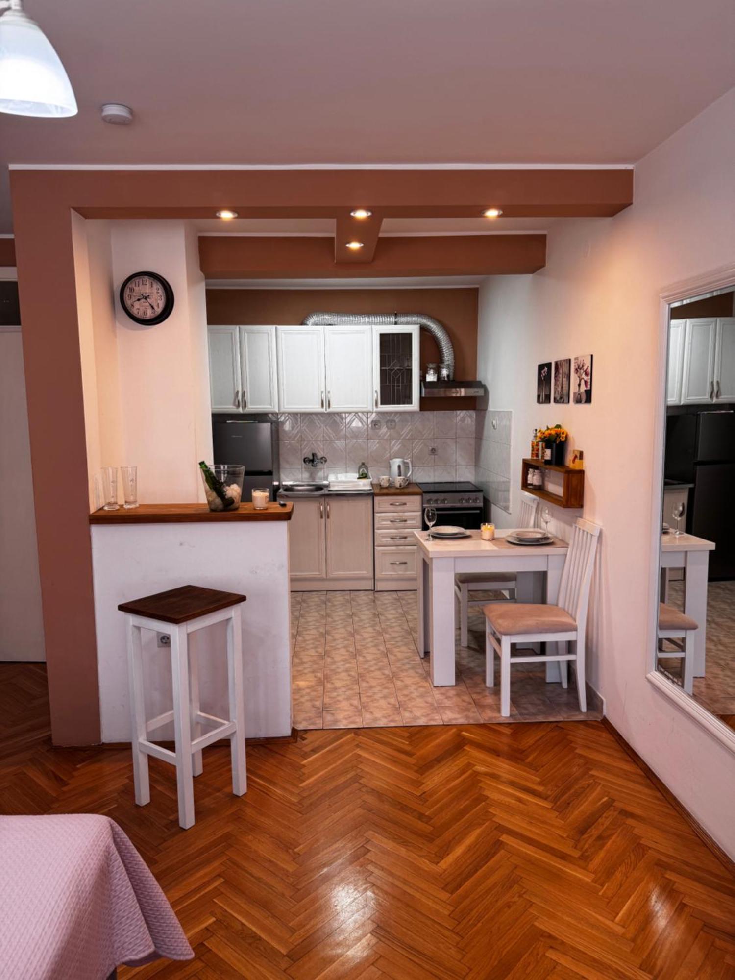 Post Apartmani - Sajam Novi Sad Exterior photo